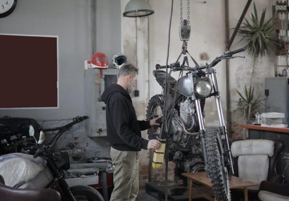 pexels-photo-3818529